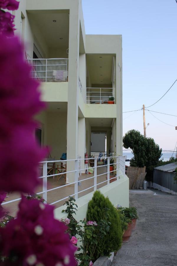 Angelos Studios Ília Dış mekan fotoğraf